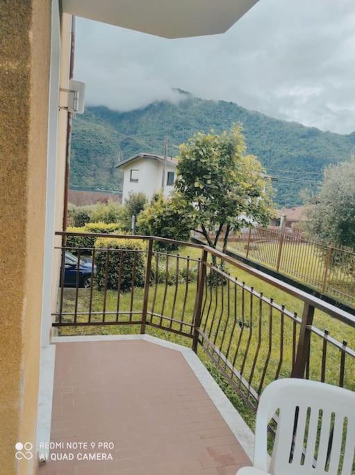 La Casa Di Nonna Mimi Apartamento Abbadia Lariana Exterior foto