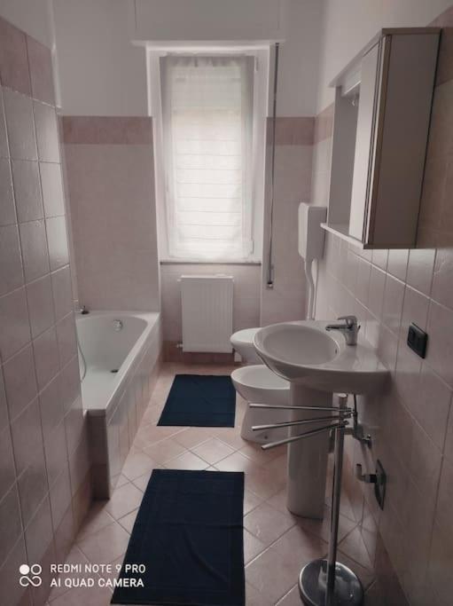 La Casa Di Nonna Mimi Apartamento Abbadia Lariana Exterior foto